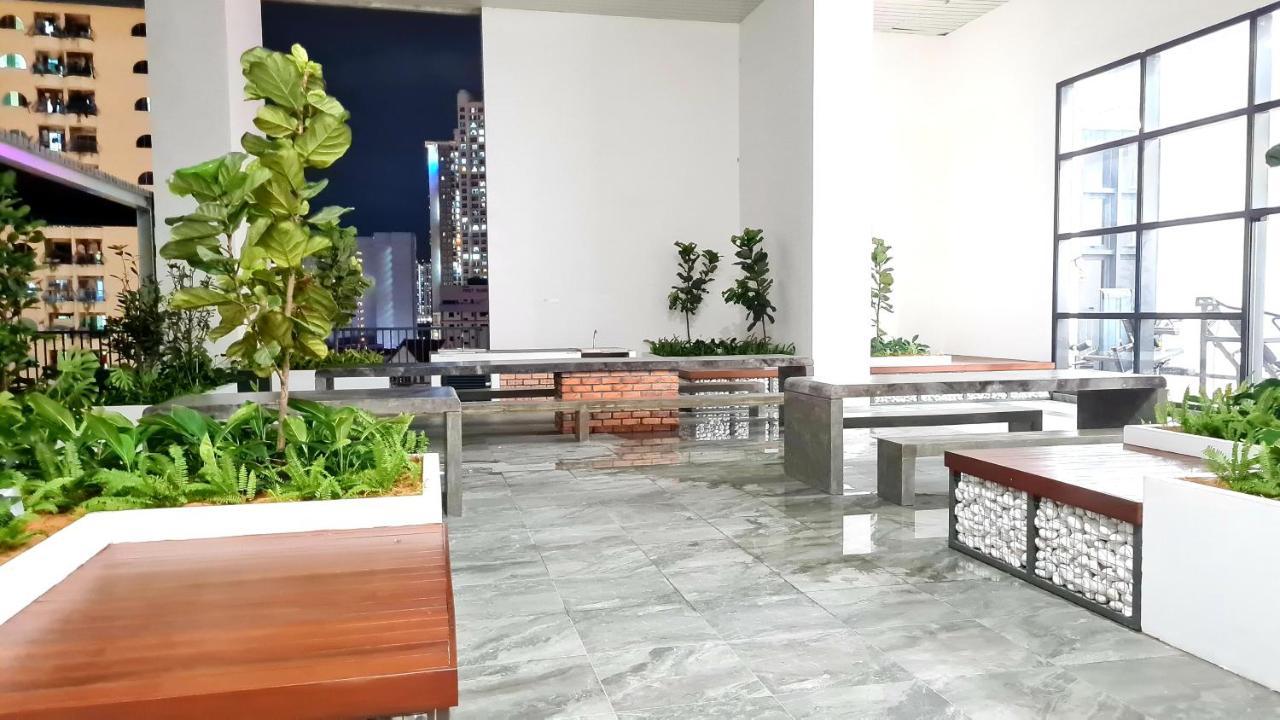 Chambers Serviced Suites Klcc By Cozy Stay Kuala Lumpur Eksteriør bilde